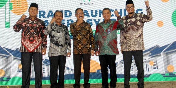 BTN Syariah  Salurkan  Tapera  Syariah Perdana