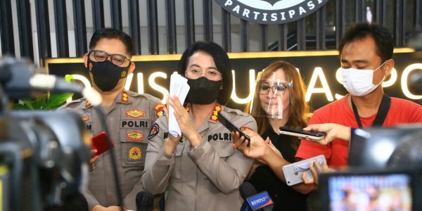 Sebanyak 15 Orang Jadi Saksi Sidang Etik Ferdy Sambo, Bharada E Hadir via Zoom