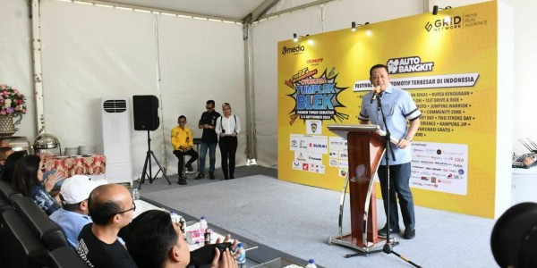 Bamsoet Buka Bursa Otomotif Terpopuler di Indonesia, 'Tumplek Blek 2022' di GBK Senayan