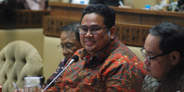 Komisi II DPR Raker dengan Kemendagri, KPU, Bawaslu dan DKPP