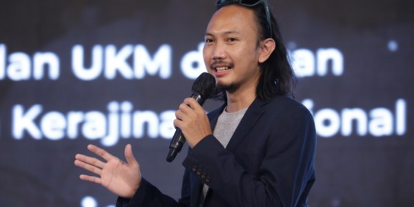 Menciptakan UMKM Kriya Masa Depan Lewat Sentuhan Desainer Produk 