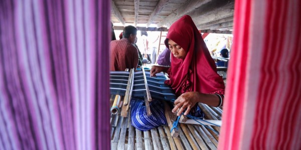 Kamohu, Tenun Asli Buton Tengah yang Sarat Tradisi Leluhur