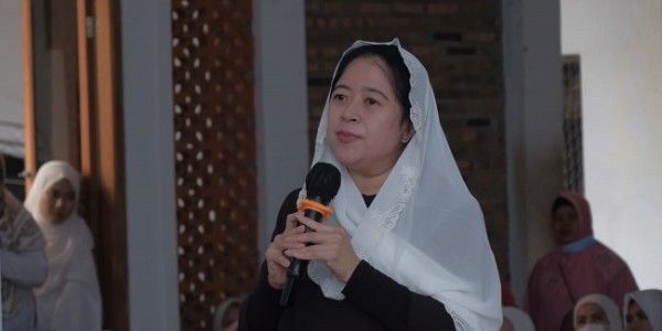 Kunjungi Ponpes Mahasina Bekasi, Puan: Santri Adalah Calon Pemimpin Indonesia