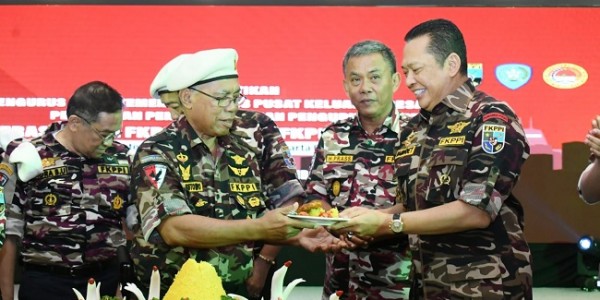 Hadiri Pelantikan Generasi Muda FKPPI, Ketua MPR RI Ungkap FKPPI akan Kembali Gelar Pasukan Bela Negara 