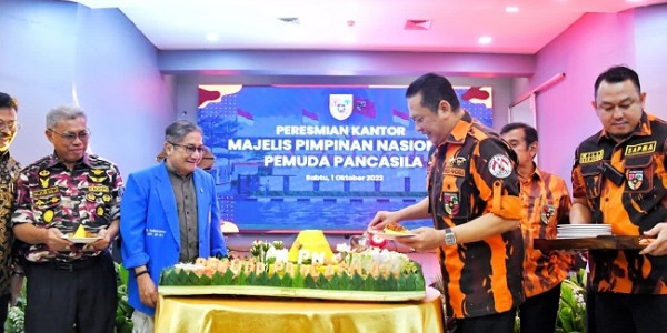 Ketua MPR RI Ajak Bumikan Pancasila dalam Semua Dimensi Kehidupan