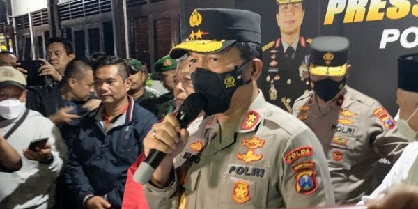 Kerusuhan di Stadion Kanjuruhan Malang, 127 Orang Meninggal