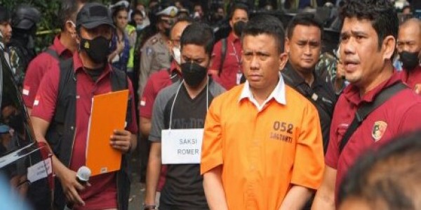 Ferdy Sambo Tetap Ngotot Sebut Putri Candrawathi Sebagai Korban