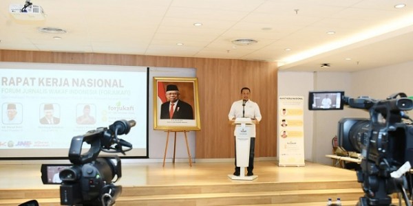 Ketua MPR RI Ajak Masyarakat Masifkan Gerakan Wakaf