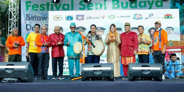 Fadel Muhammad: Festival Seni Budaya Betawi dan Gorontalo Wujud Bhinneka Tunggal Ika