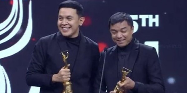 Lewat Album 'Manusia', Tulus Borong 7 Piala AMI Awards 2022