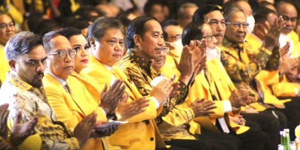 Pujian Jokowi Dongkrak Peluang Airlangga Menuju Pilpres 2024
