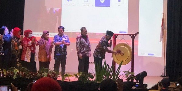 Pemkot Bekasi Launching Portal Pendidikan Kompeten Keren