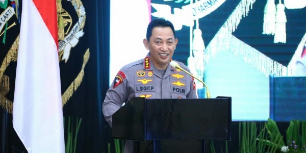 Kerap Arogan, Kapolri Bakal Kaji Penggunaan Pelat Dewa