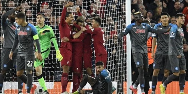 Liverpool Akhiri Fase Grup Usai Menang 2-0 Atas Napoli 