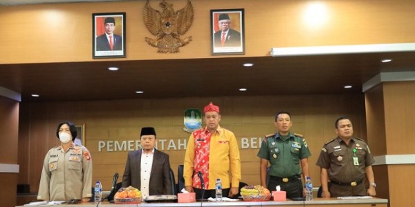 Tri Adhianto Buka Forum Konsultasi Publik RPD Kota Bekasi
