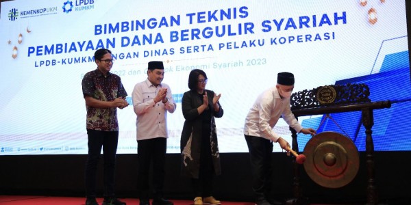 LPDB-KUMKM Yakin Indonesia Akan Jadi Kiblat Ekonomi Syariah Dunia