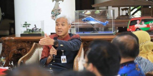 Ganjar Terus Intensif Diskusi Bareng Pengusaha dan Buruh Jelang Penetapan UMP