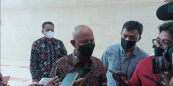 PDIP Bantah Hubungan Jokowi dan Surya Paloh Renggang