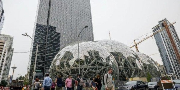 PHK Besar-besaran, Amazon Berencana Pecat 10 Ribu Karyawan