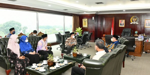 Jakarta Islamic Centre Gelar KIJIC, HNW: Dukung, Krn Masjid Sbg Islamic Center Juga Untuk Majukan Peradaban Manusia