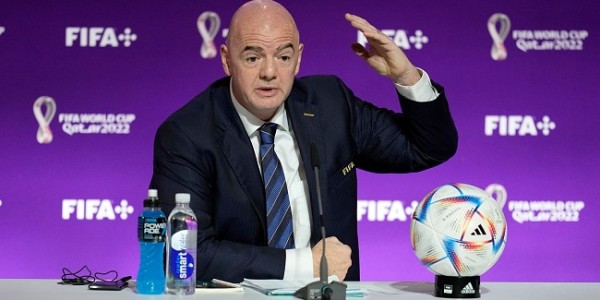 Presiden FIFA Kecam 'Kemunafikan' Barat Soal Catatan HAM Qatar