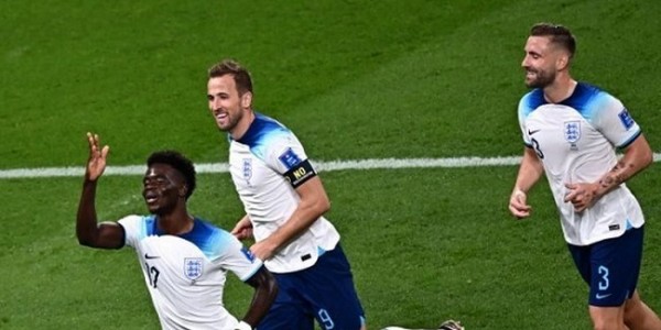 Piala Dunia 2022, Inggris Cukur Iran 6-2 