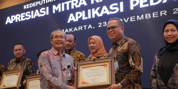 Implementasikan Media Pemberantasan Korupsi, bank bjb Sabet Penghargaan Mitra KPK