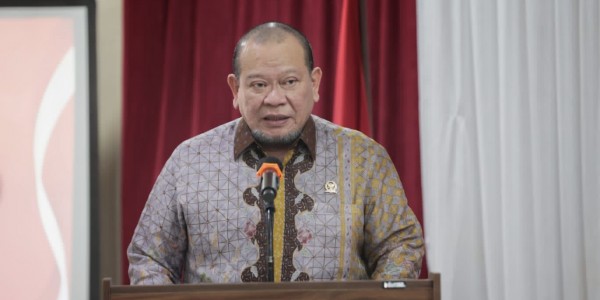 Hadapi Resesi Global, Ketua DPD Minta Produksi Komoditas Lokal Ditingkatkan