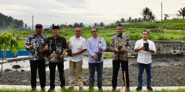 Masyarakat Desa Diajak Kembangkan Produk Unggulan dan Wisata Alam