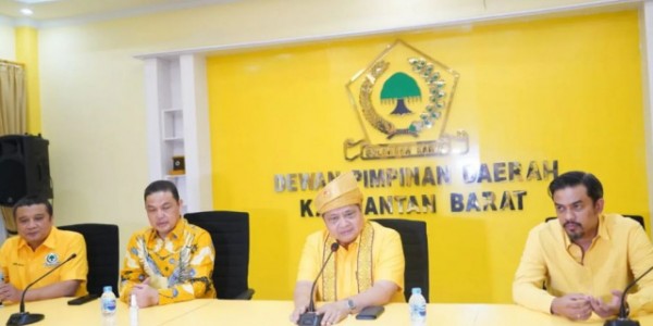 Target 20 ℅ Golkar akan Tercapai Jika Disokong Efek Ekor Jas