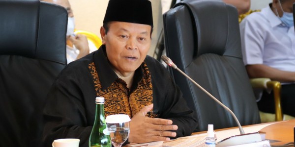 HNW: Motivator uang Benar Meneladani RasuluLlah SAW dan Bapak-Bapak  Bangsa