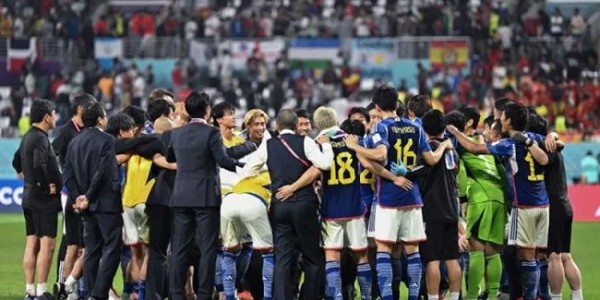Taklukan Spanyol 2-1, Jepang Puncaki Grup E Lolos ke 16 Besar