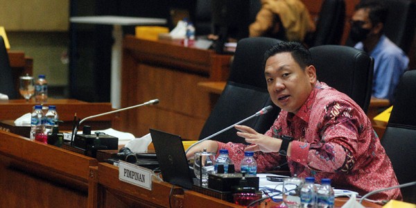 Komisi IX DPR Raker Dengan  DJSN,BP2MI, BPJS Kesehatan dan BPJS Ketenagakerjaan