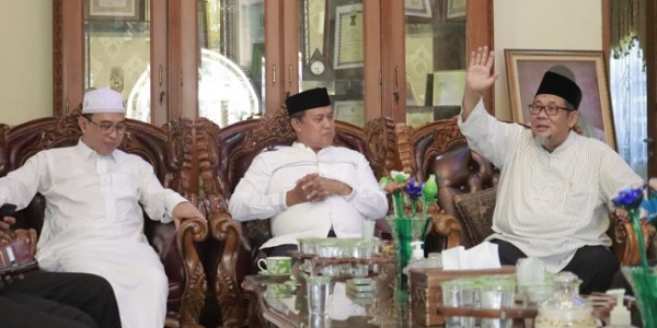 Catat! Tri Adhianto Janji Realisasikan Islamic Center Bekasi KH Noer Ali