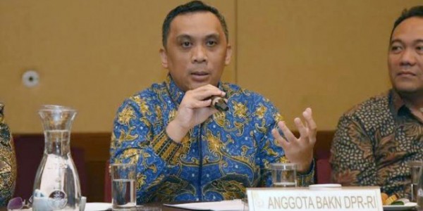 Dukung Kenaikan Tarif Cukai Rokok, DPR: Spekulasi-spekulasi Liar Sebaiknya Dihentikan
