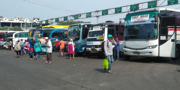 Terminal Induk Kota Bekasi Gandeng Polri Berantas Calo Tiket