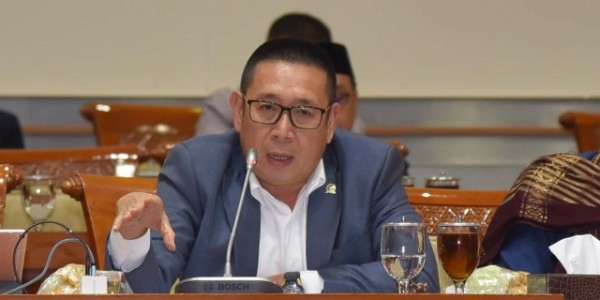 Komisi III DPR Minta Menkumham Jelaskan Dipilihnya Dirut Karakatau Steel Jadi Dirjen Imigrasi