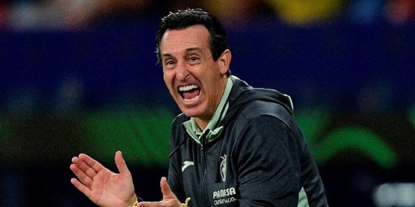 Meski Kalah dari Liverpool, Pelatih Aston Villa tetap Bangga pada Anak didiknya