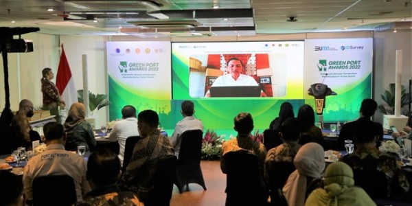 Bangun Sistem Digitalisasi dan Teknologi Ramah Lingkungan Pelabuhan Indonesia Menuju Green and Smart Port, Luhut: Lebih Efisien dan Hindari Korupsi