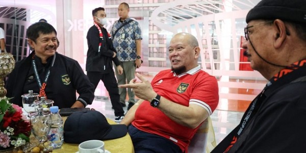 Ketua DPD RI Nonton Laga Timnas, Asprov Jatim Siap Usung LaNyalla Jadi Ketua Umum PSSI