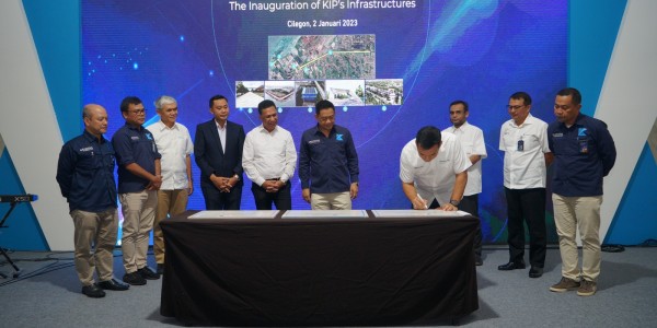 Krakatau International Port Yakin 2023 Bisnis Logistik Melejit