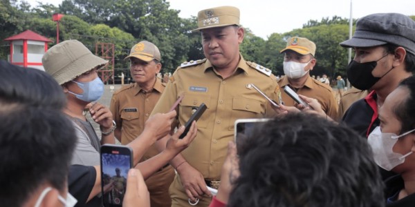 Manfaatkan Sosmed, Tri Minta Aparatur Sosialisasikan Program Pemkot Bekasi