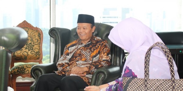 HNW: Ormas Perempuan Islam Harus Berorientasi Pada Empati, Simpati Bukan Membuat Antipati
