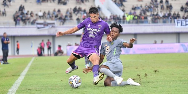 Persebaya Surabaya Taklukan Persita Tangerang 5-0