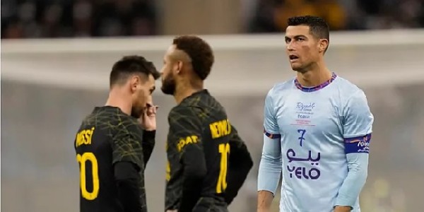 Messi dan Ronaldo Cetak Gol di Perjalanan All-Star PSG ke Arab Saudi