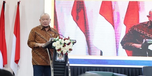 Pemerintah Diminta Kaji Ulang Rencana Kenaikan Biaya Ibadah Haji