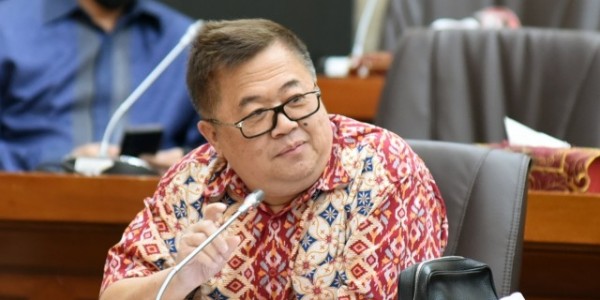Bahlil Janji Percepat Izin Investasi, Darmadi: Jangan Gampang Obral Janji Kalau Nggak Ditepati