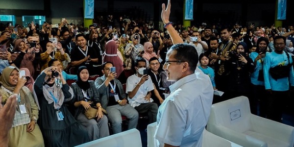 Menparekraf Dorong Pelaku UMKM Bandung Berkolaborasi dengan Komunitas TDA 