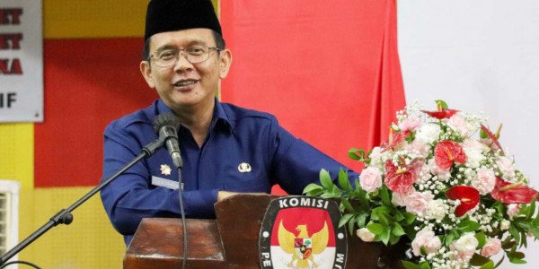 Lantik PPS, Pj Bupati Bekasi Minta  Antisipasi Potensi Masalah Pemilu 2024