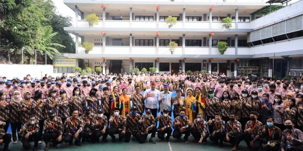 Pelajar SMA dan SMK Bekasi Diharapkan Selalu Terbuka Menerima Perbedaan